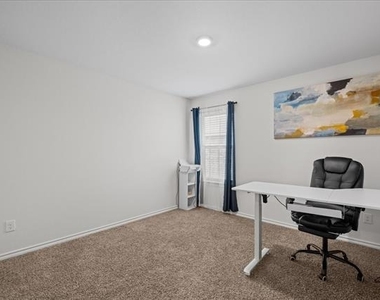 217 Redbarn - Photo Thumbnail 4