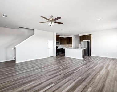 3201 Solana Circle - Photo Thumbnail 13