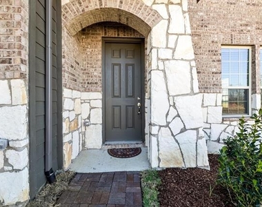 3201 Solana Circle - Photo Thumbnail 31