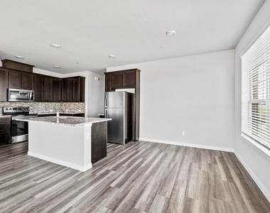 3201 Solana Circle - Photo Thumbnail 17