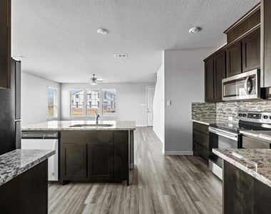 3201 Solana Circle - Photo Thumbnail 20