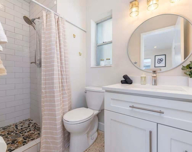 176 Se 27th Place - Photo Thumbnail 15