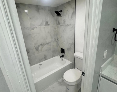 3244 Nw 84th Avenue - Photo Thumbnail 8