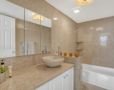 5600 N Flagler Drive - Photo Thumbnail 13