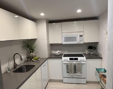 5600 N Flagler Drive - Photo Thumbnail 10
