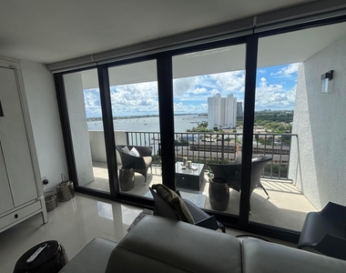 5600 N Flagler Drive - Photo Thumbnail 19