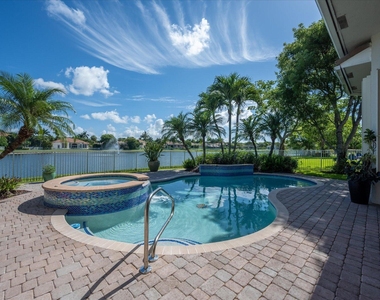 12308 Equine Lane - Photo Thumbnail 33