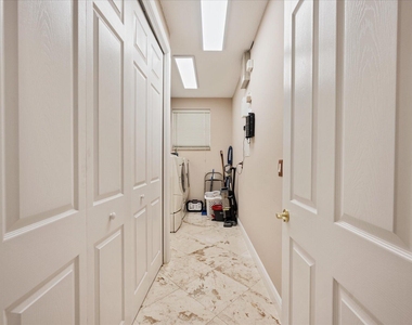 12308 Equine Lane - Photo Thumbnail 31