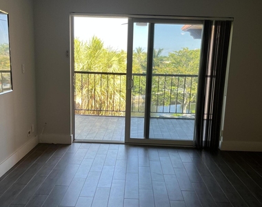 610 Tennis Club Drive - Photo Thumbnail 19