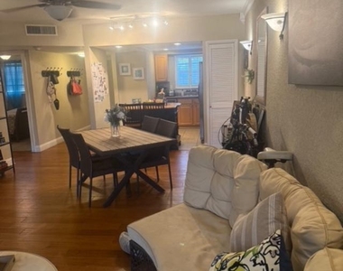 1400 Ne 57th Court - Photo Thumbnail 5