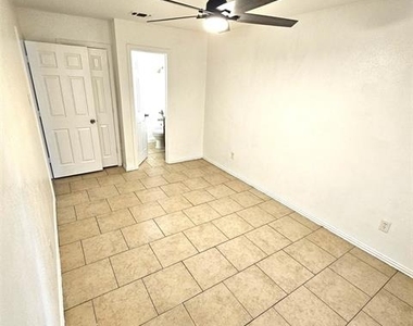 1810 Wiseman Avenue - Photo Thumbnail 12
