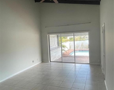 5420 Sw 25th Avenue - Photo Thumbnail 6