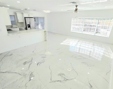 1848 Nw 55th Avenue - Photo Thumbnail 5