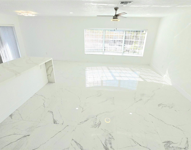 1848 Nw 55th Avenue - Photo Thumbnail 6