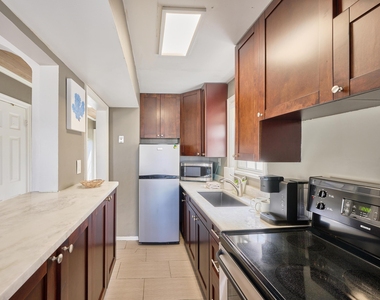 1214 E Atlantic Avenue - Photo Thumbnail 13