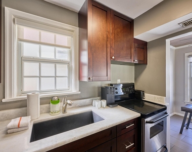 1214 E Atlantic Avenue - Photo Thumbnail 14