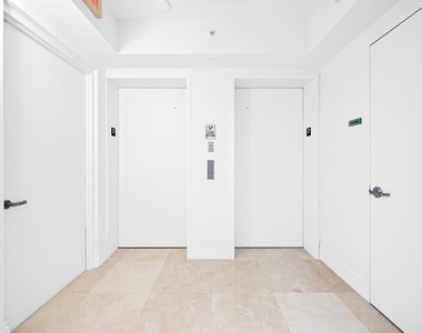 333 Las Olas Way - Photo Thumbnail 5