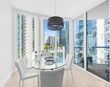 333 Las Olas Way - Photo Thumbnail 1