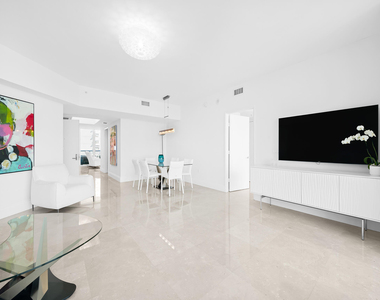 333 Las Olas Way - Photo Thumbnail 15