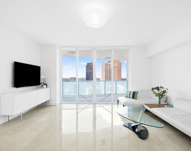 333 Las Olas Way - Photo Thumbnail 16