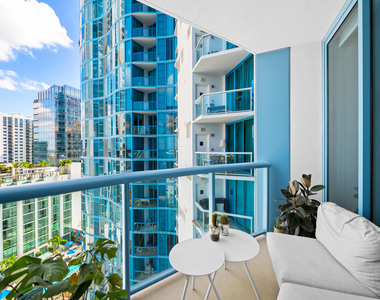 333 Las Olas Way - Photo Thumbnail 4