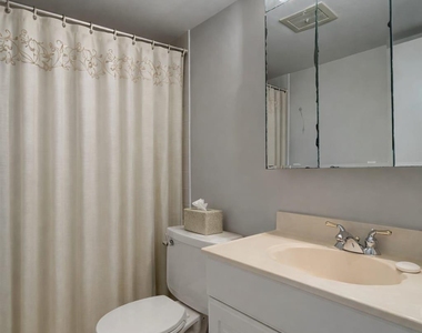 4500 N Federal Highway - Photo Thumbnail 9