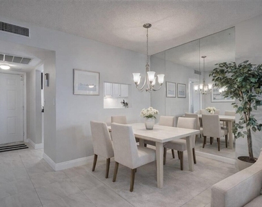 4500 N Federal Highway - Photo Thumbnail 4