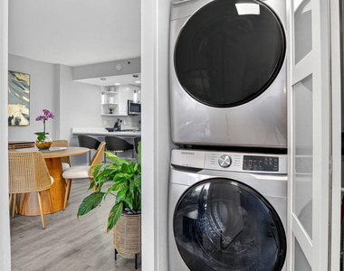 20 Royal Palm Way - Photo Thumbnail 28