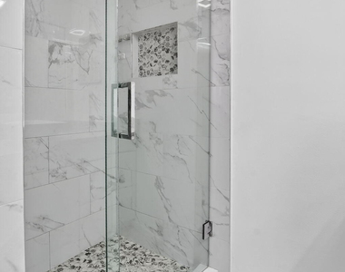 20 Royal Palm Way - Photo Thumbnail 26