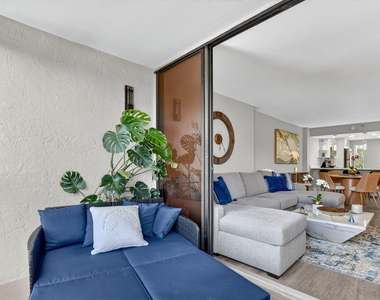 20 Royal Palm Way - Photo Thumbnail 32