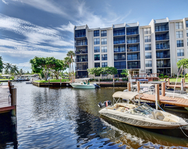 20 Royal Palm Way - Photo Thumbnail 40