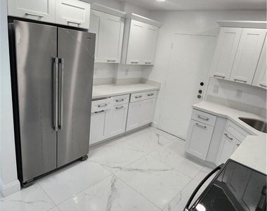 3301 Spanish Moss Terrace - Photo Thumbnail 2