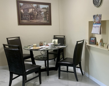 230 Ne 26th Avenue - Photo Thumbnail 30