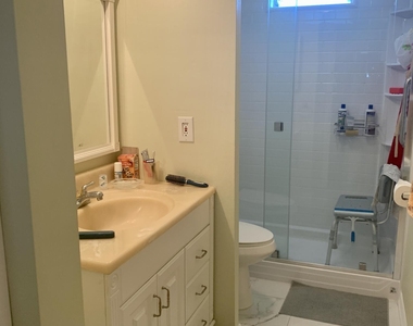 230 Ne 26th Avenue - Photo Thumbnail 11