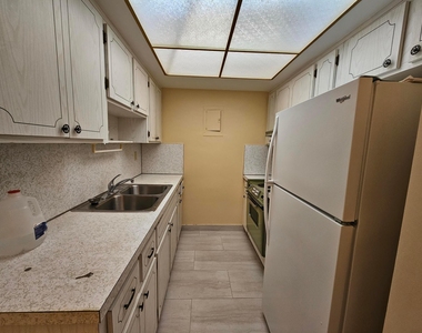 1901 Ne 29th Street - Photo Thumbnail 1