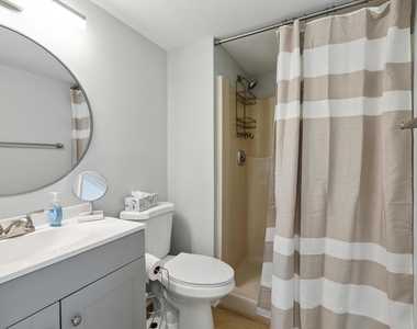 6271 Chasewood Drive - Photo Thumbnail 9