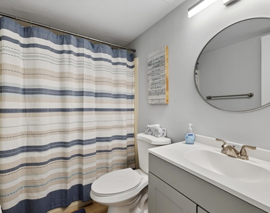 6271 Chasewood Drive - Photo Thumbnail 7