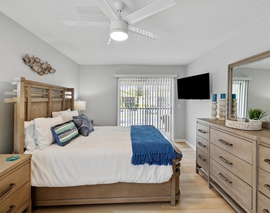 6271 Chasewood Drive - Photo Thumbnail 6