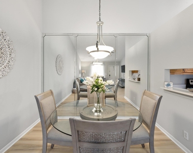 6271 Chasewood Drive - Photo Thumbnail 5