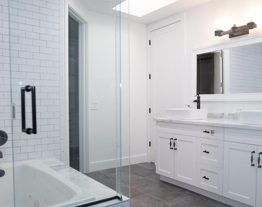 634 Se 3rd Avenue - Photo Thumbnail 8