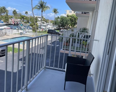 1731 Se 15th Street - Photo Thumbnail 6