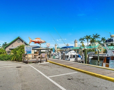700 E Boynton Beach Boulevard - Photo Thumbnail 17