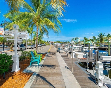 700 E Boynton Beach Boulevard - Photo Thumbnail 16