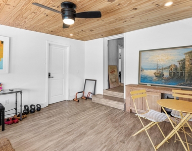 110 Wilson Road - Photo Thumbnail 11
