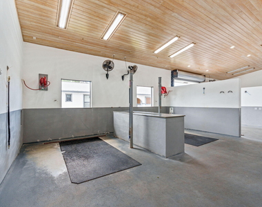 13155 Southfields Road - Photo Thumbnail 33