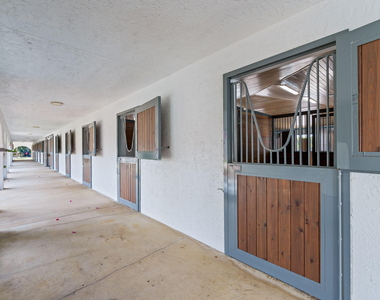 13155 Southfields Road - Photo Thumbnail 46