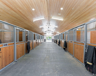 13155 Southfields Road - Photo Thumbnail 6