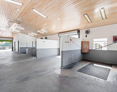 13155 Southfields Road - Photo Thumbnail 32