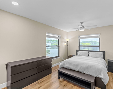 13155 Southfields Road - Photo Thumbnail 57
