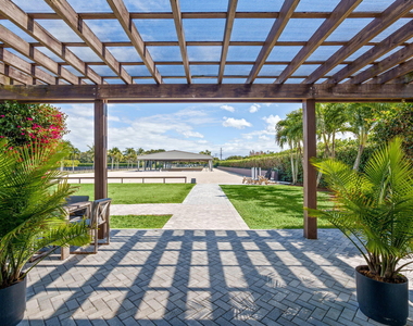 13155 Southfields Road - Photo Thumbnail 18